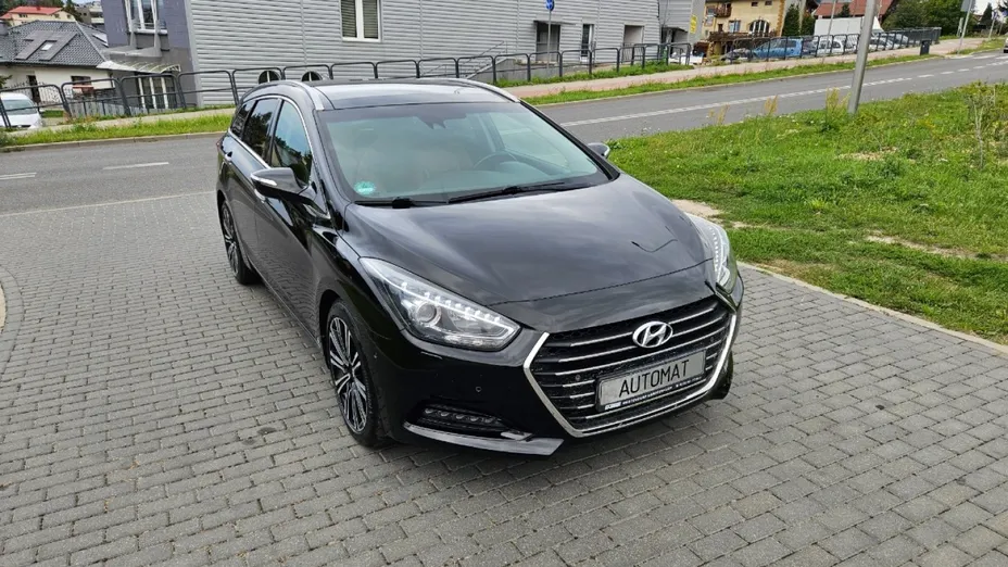 HYUNDAI i40 -