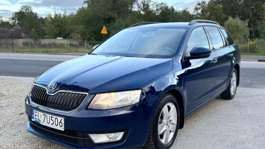 SKODA Octavia -