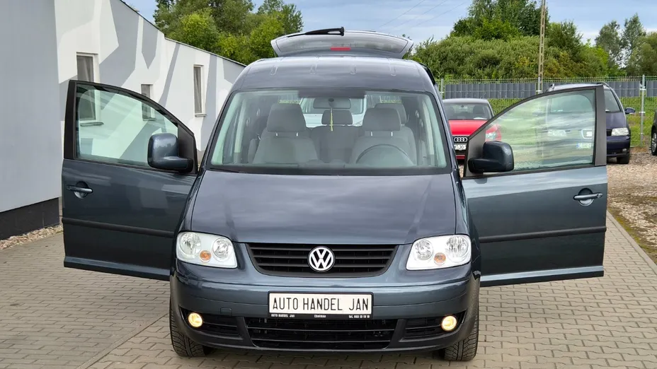 VOLKSWAGEN Caddy -