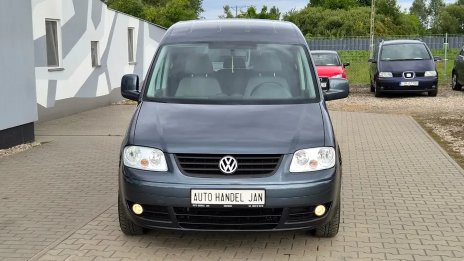VOLKSWAGEN Caddy -