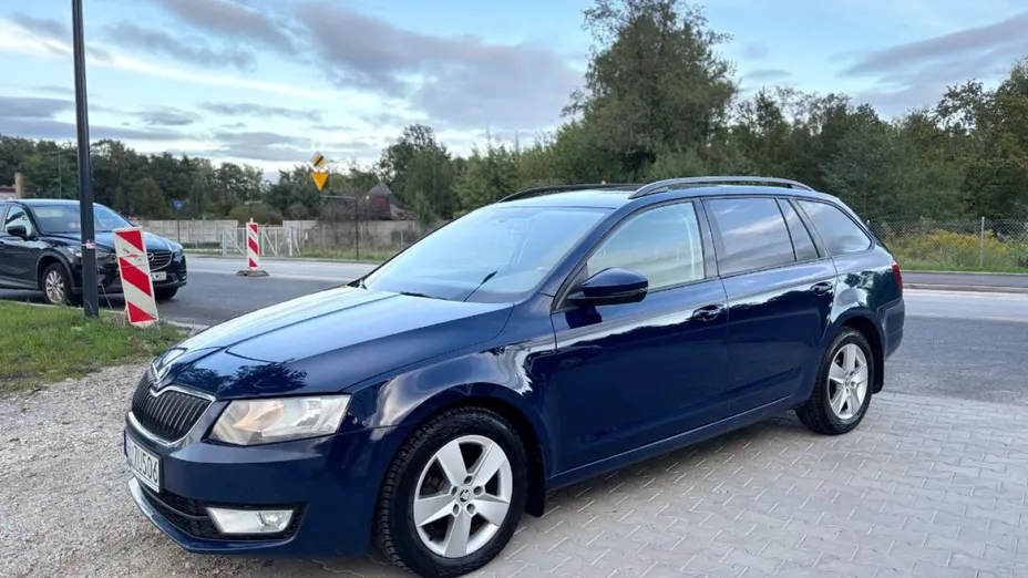 SKODA Octavia -