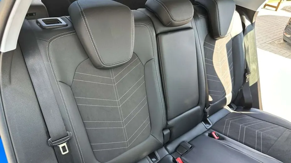 OPEL Grandland X -