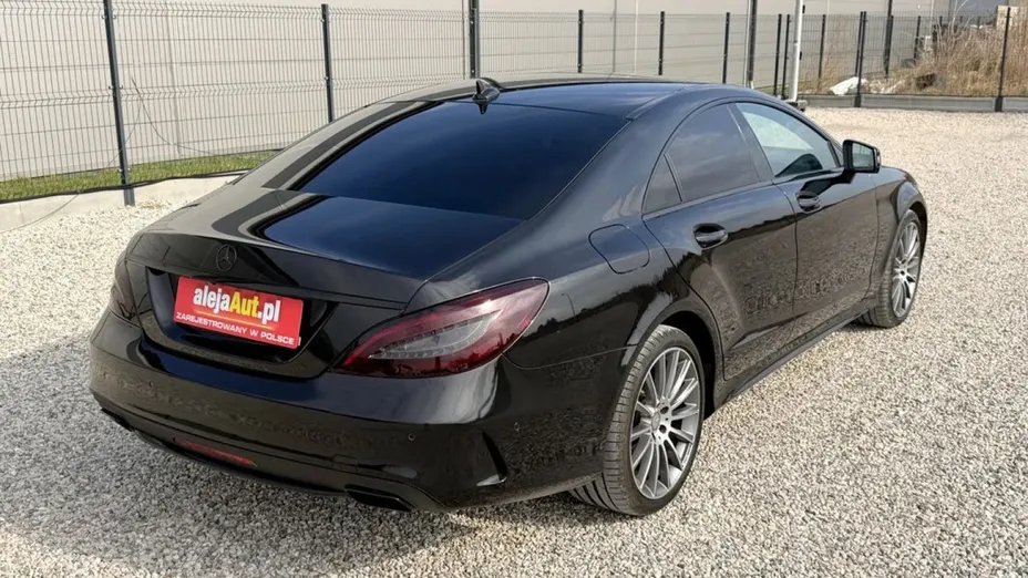 MERCEDES-BENZ CLS -