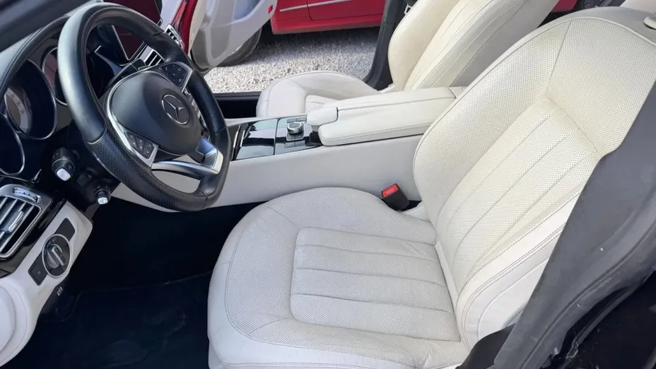 MERCEDES-BENZ CLS -