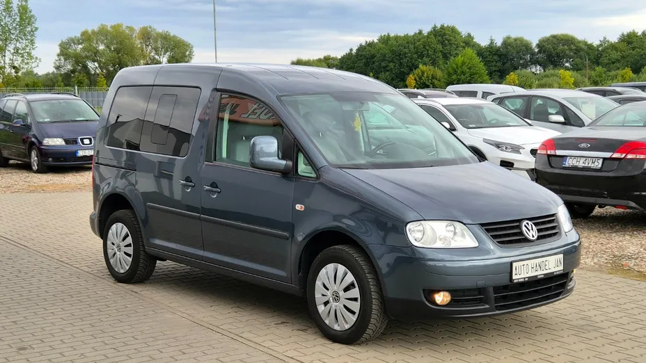 VOLKSWAGEN Caddy -