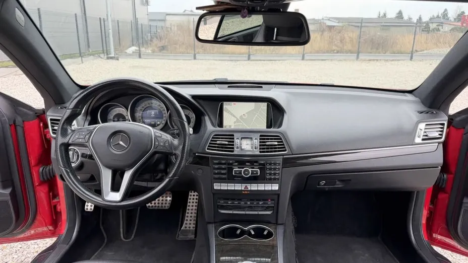 MERCEDES-BENZ E Klasa -