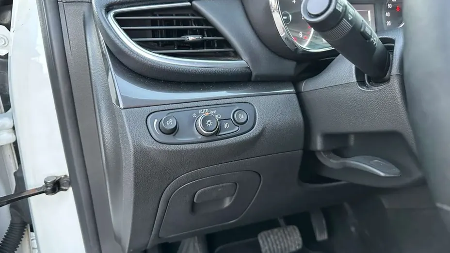 OPEL Mokka -