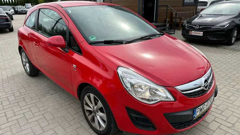 OPEL Corsa -