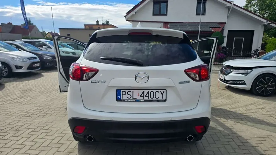 MAZDA CX-50 -