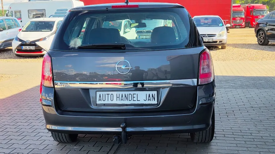 OPEL Astra -