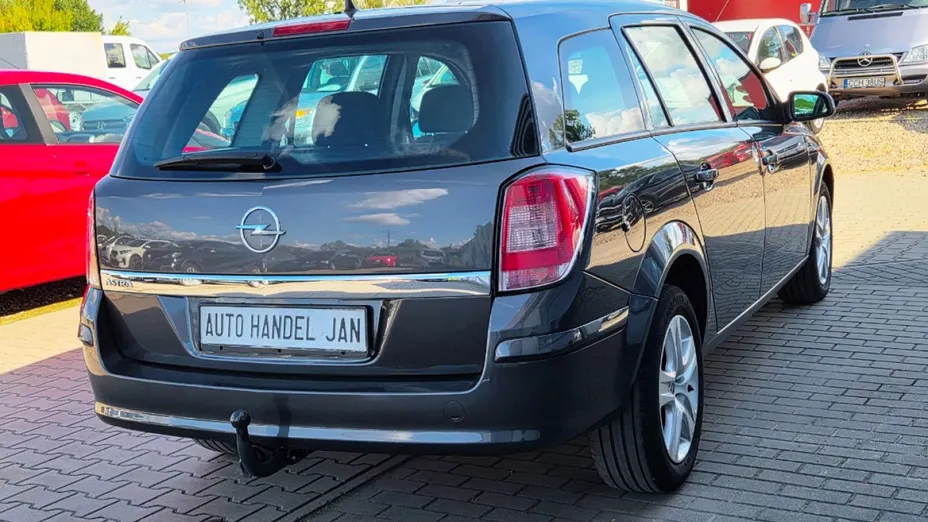 OPEL Astra -