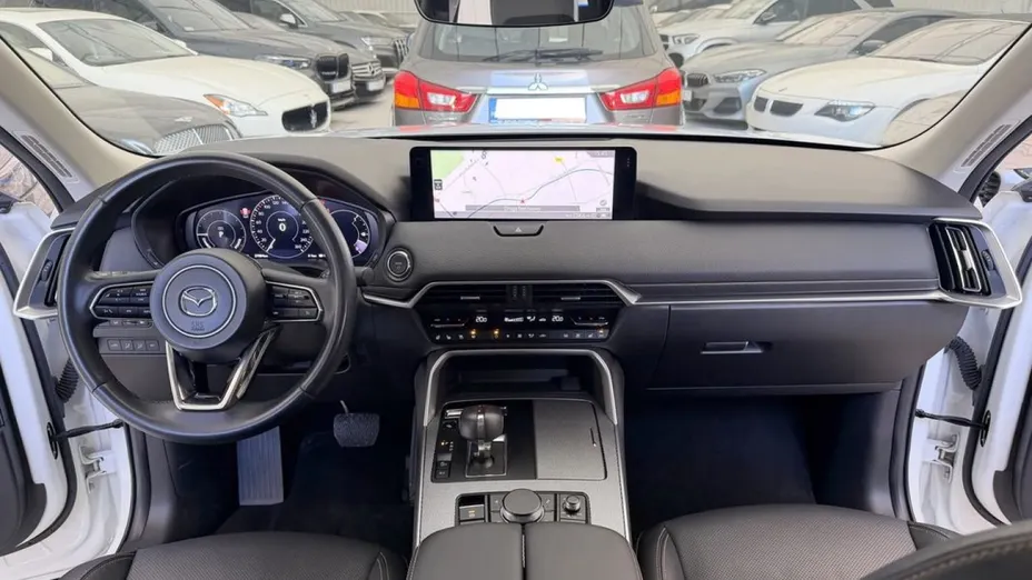 MAZDA CX-60 -