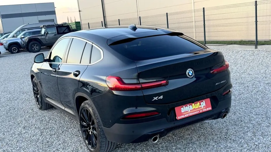 BMW X4 -