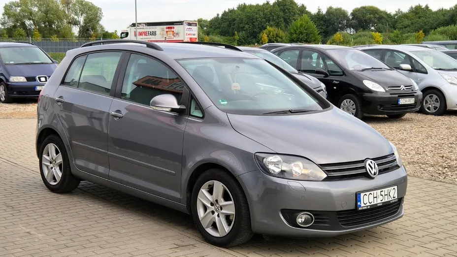 VOLKSWAGEN Golf Plus -
