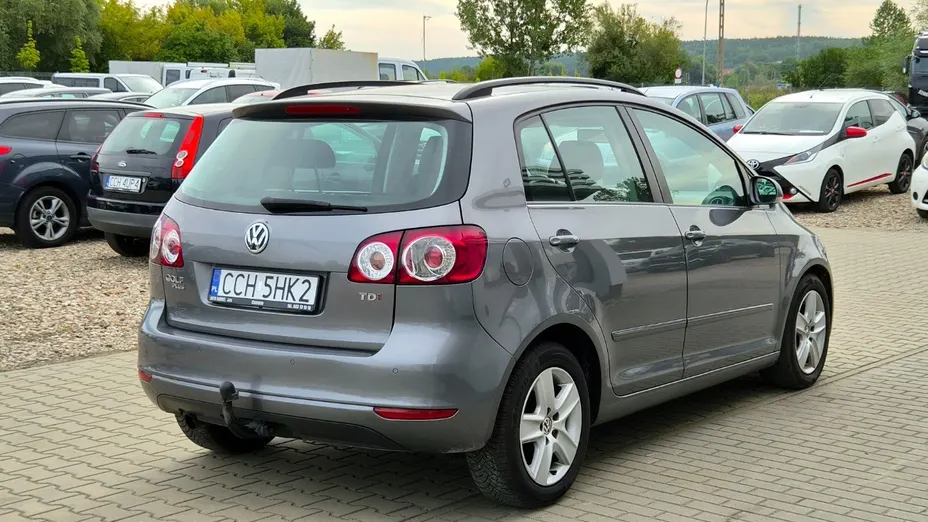 VOLKSWAGEN Golf Plus -
