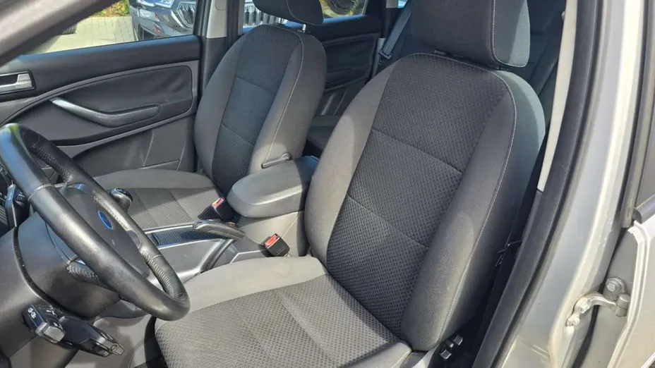 FORD C-MAX -