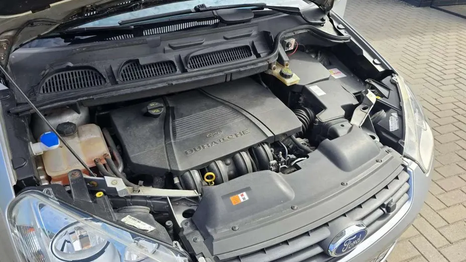 FORD C-MAX -