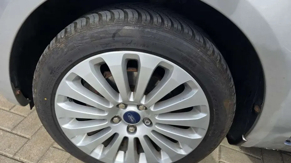 FORD C-MAX -