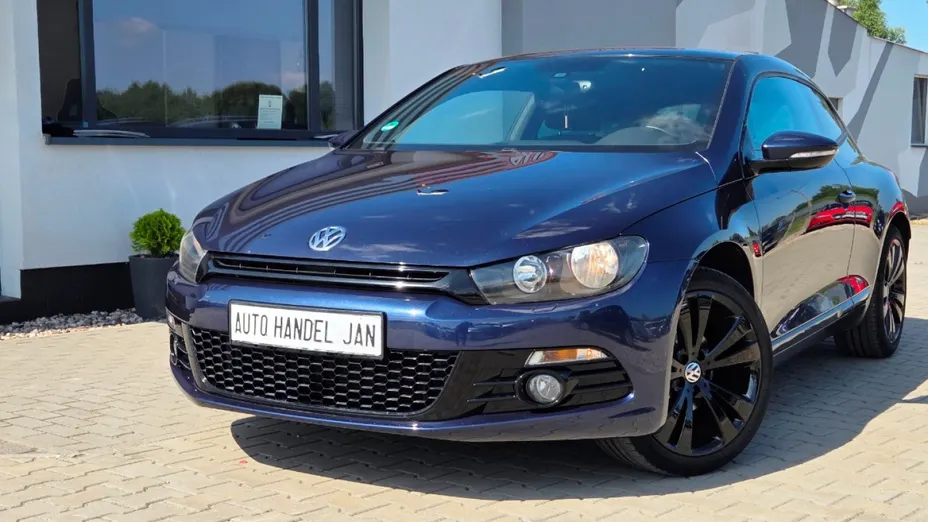 VOLKSWAGEN Scirocco -