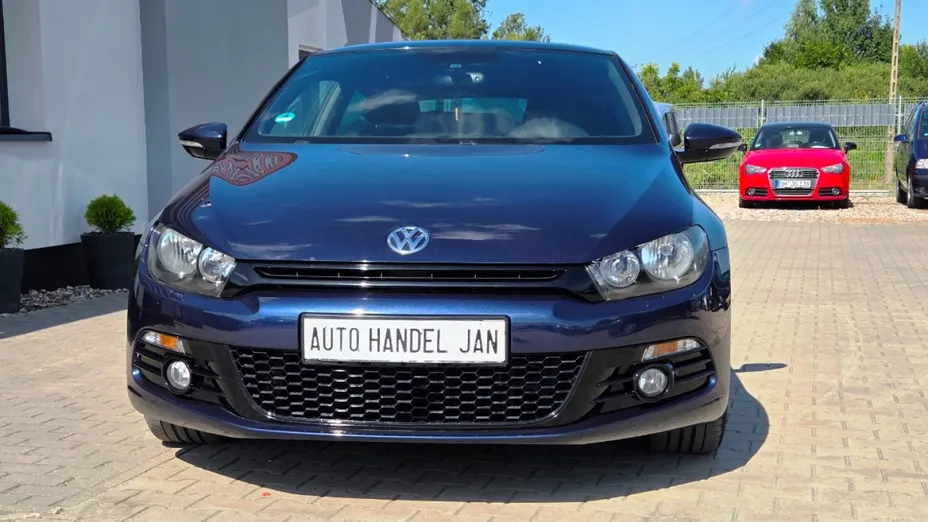 VOLKSWAGEN Scirocco -