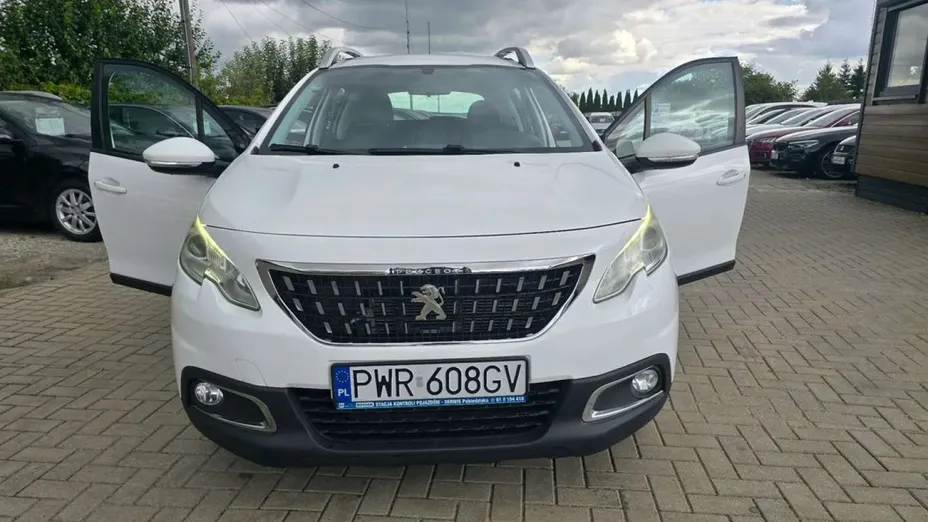 PEUGEOT 2008 -
