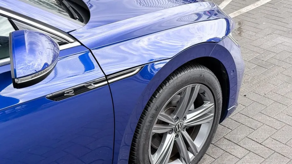 VOLKSWAGEN Arteon -