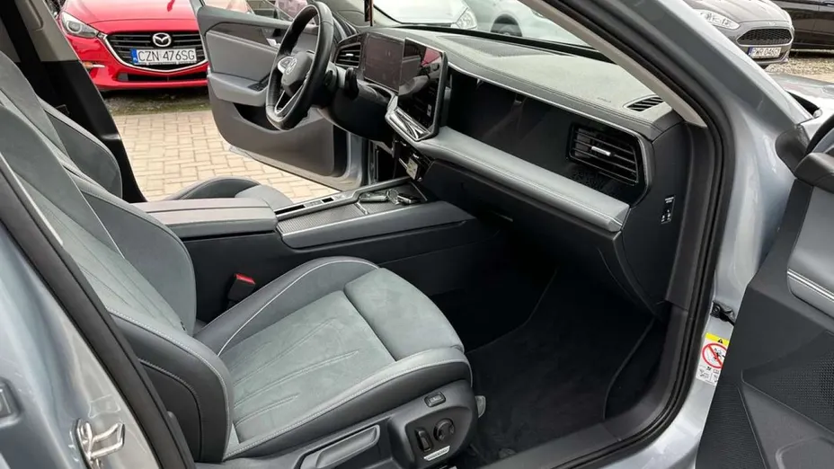 VOLKSWAGEN Passat -
