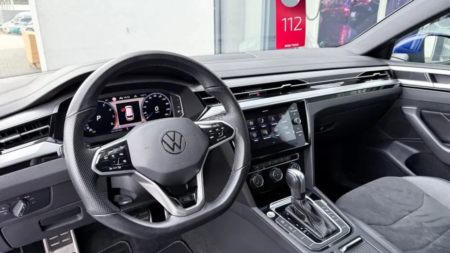 VOLKSWAGEN Arteon -