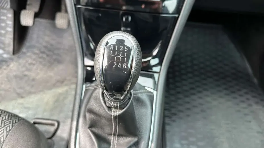 OPEL Mokka -