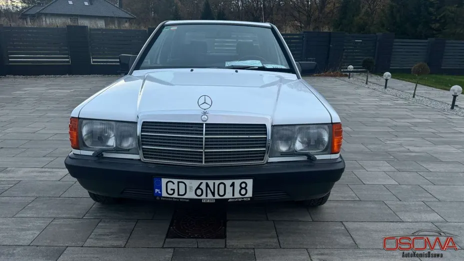 MERCEDES-BENZ W201 -