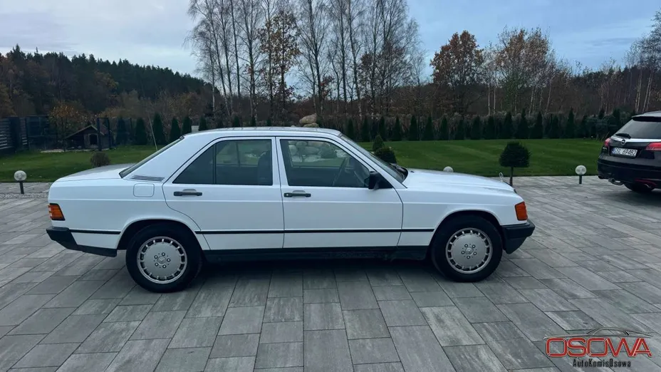 MERCEDES-BENZ W201 -