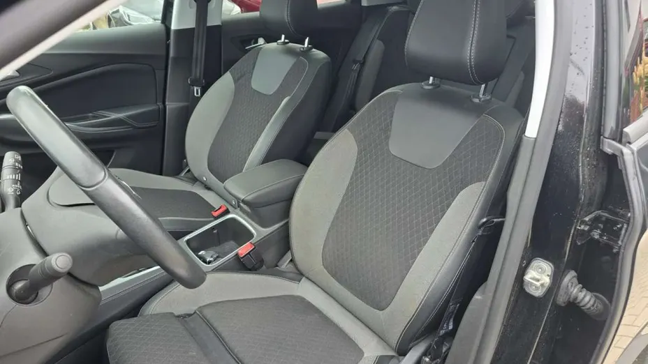 OPEL Grandland X -