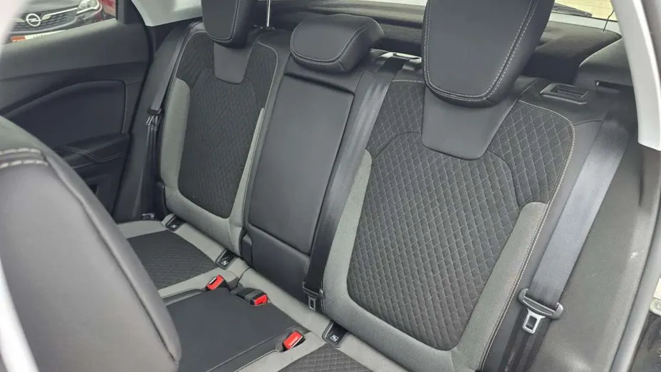 OPEL Grandland X -