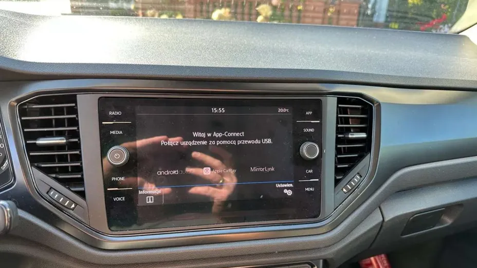 VOLKSWAGEN T-ROC -
