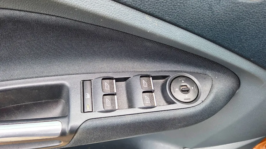 FORD C-MAX -