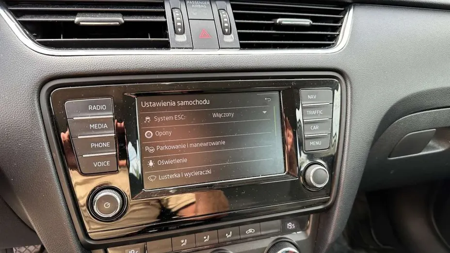 SKODA Octavia -