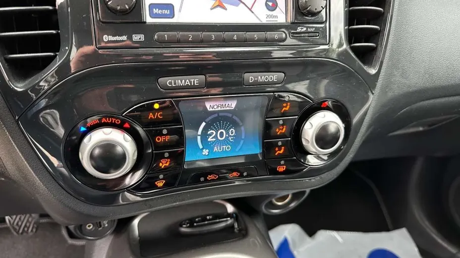 NISSAN Juke -