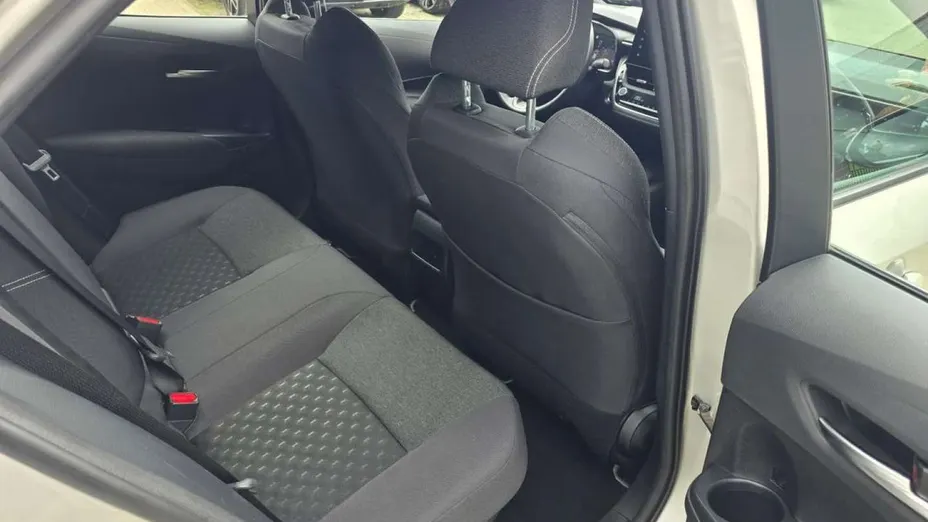 TOYOTA Corolla -