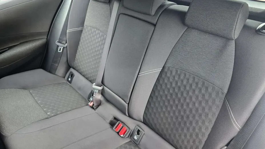 TOYOTA Corolla -