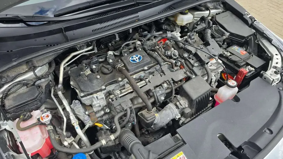 TOYOTA Corolla -