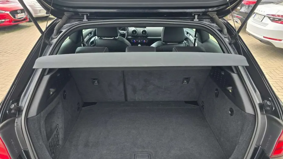 AUDI A3 -