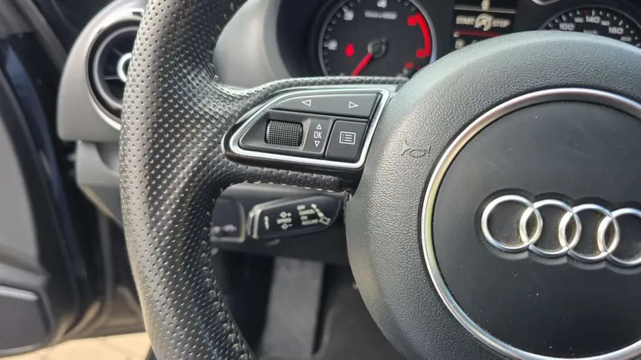 AUDI A3 -