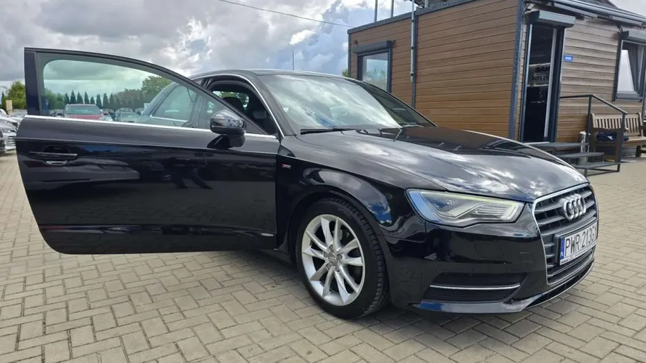 AUDI A3 -