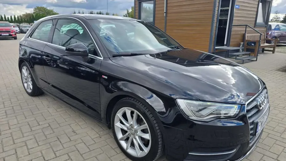 AUDI A3 -