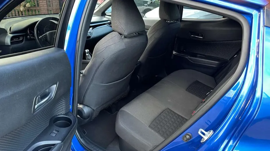TOYOTA C-HR -