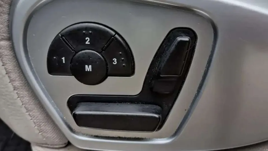 MERCEDES-BENZ ML -