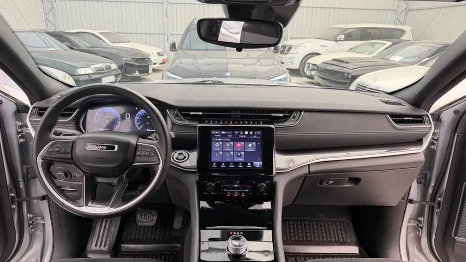 JEEP Grand Cherokee -