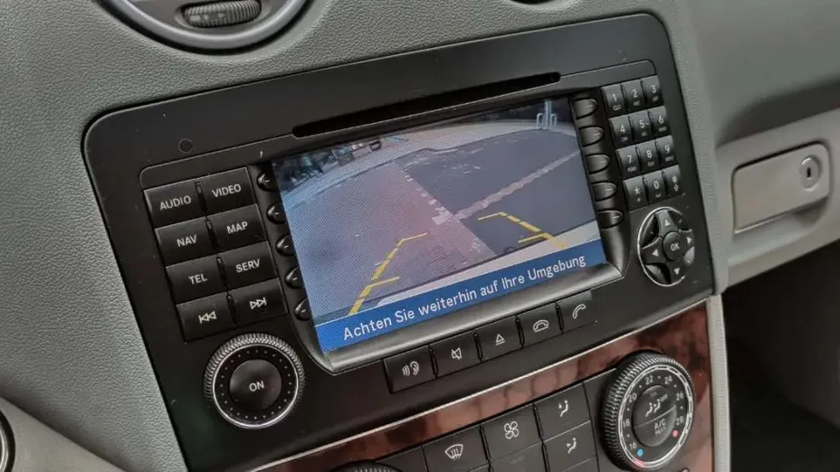 MERCEDES-BENZ ML -