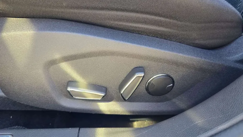 FORD Mondeo -