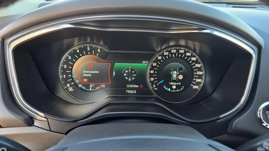 FORD Mondeo -